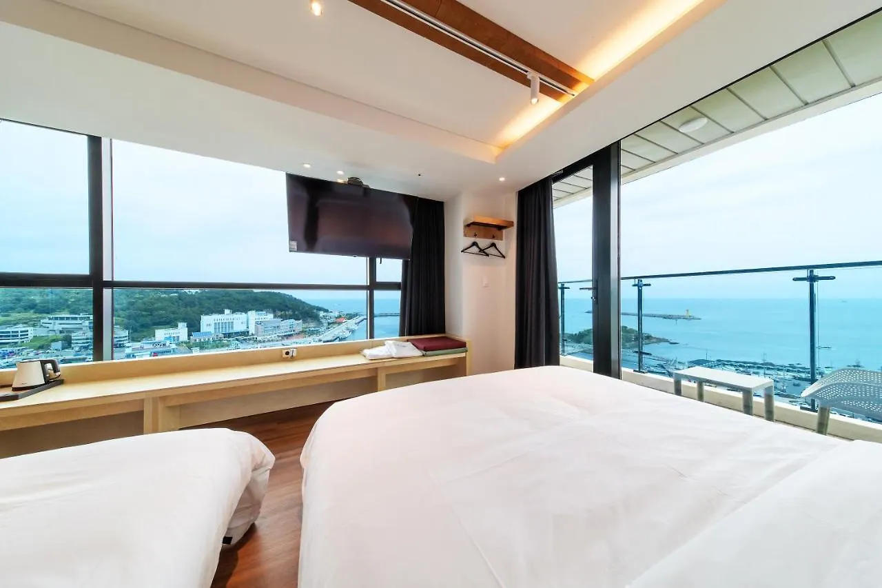 The Club Hotel Gijang Yeonhwari Busan 0*,