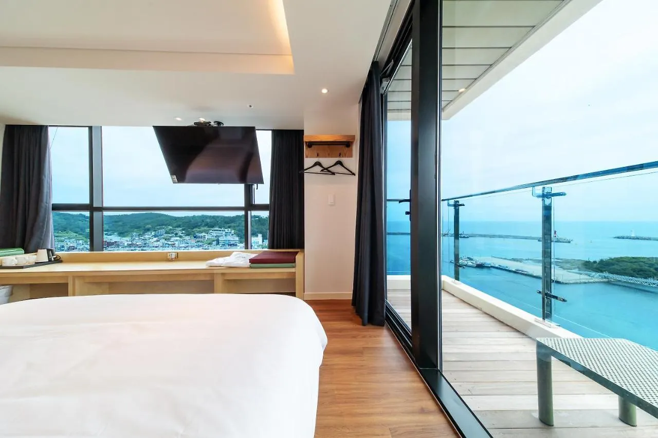 The Club Hotel Gijang Yeonhwari Busan