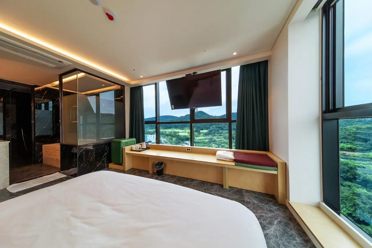 The Club Hotel Gijang Yeonhwari Busan 0*,